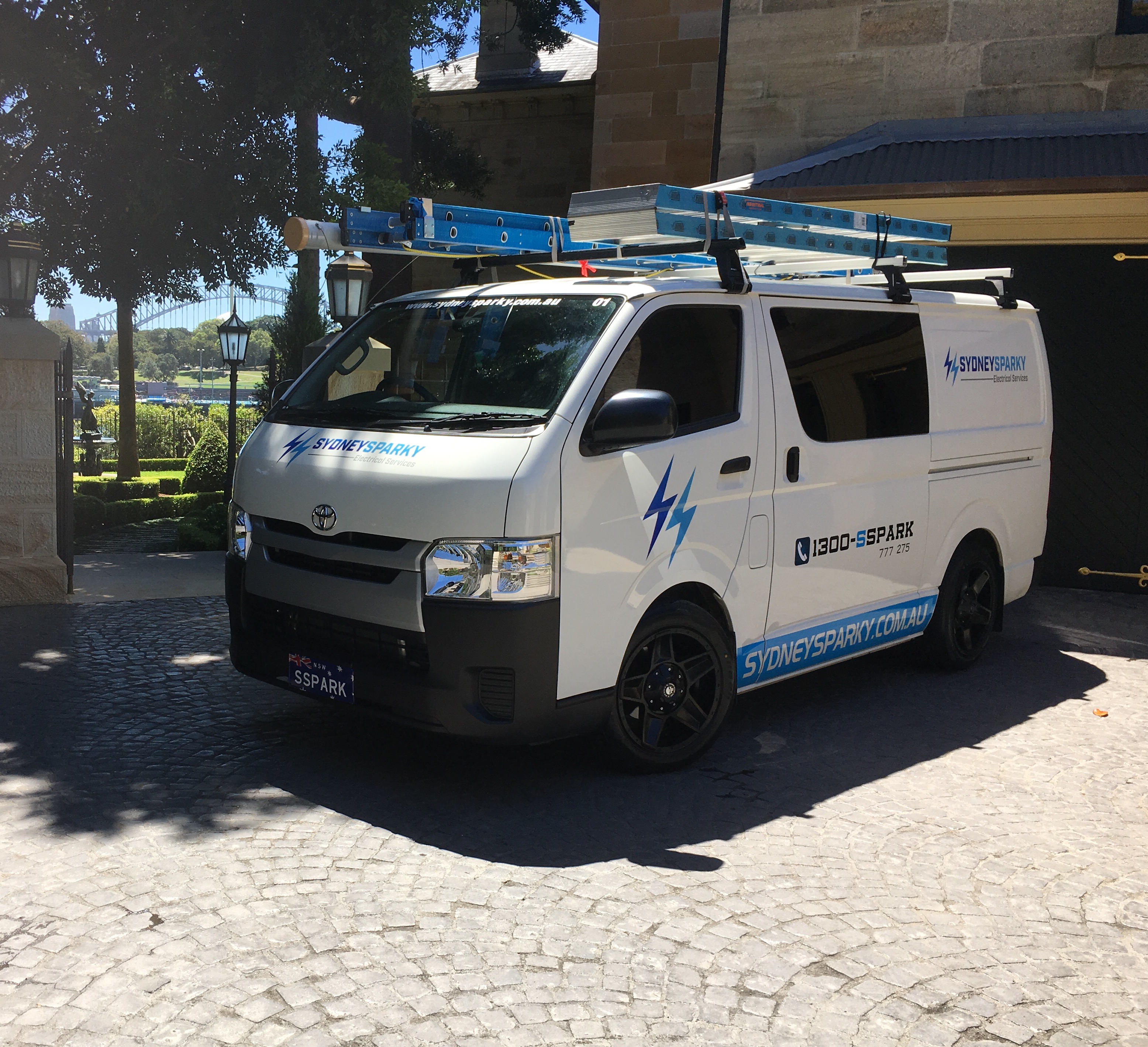 Sydney's electrical contractors